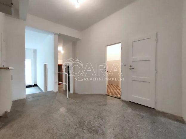 Pronájem obchodního prostoru, Praha - Vršovice, Ruská, 158 m2