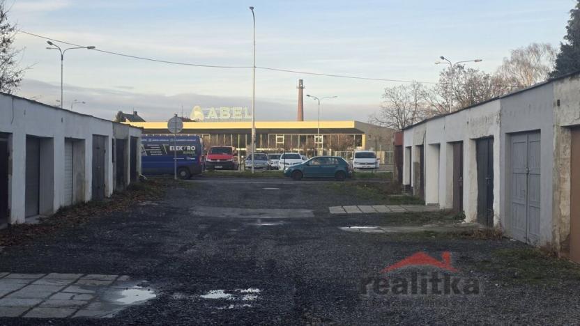 Prodej garáže, Opava, Oblouková, 20 m2