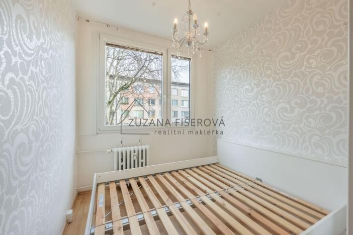 Pronájem bytu 3+1, Praha, V rovinách, 56 m2