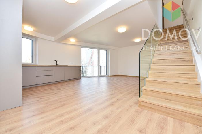 Pronájem bytu 4+kk, Beroun - Beroun-Město, Na Máchovně, 108 m2