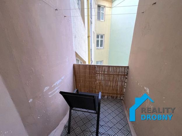 Pronájem bytu 4+1, Děčín, Revoluční nám., 103 m2