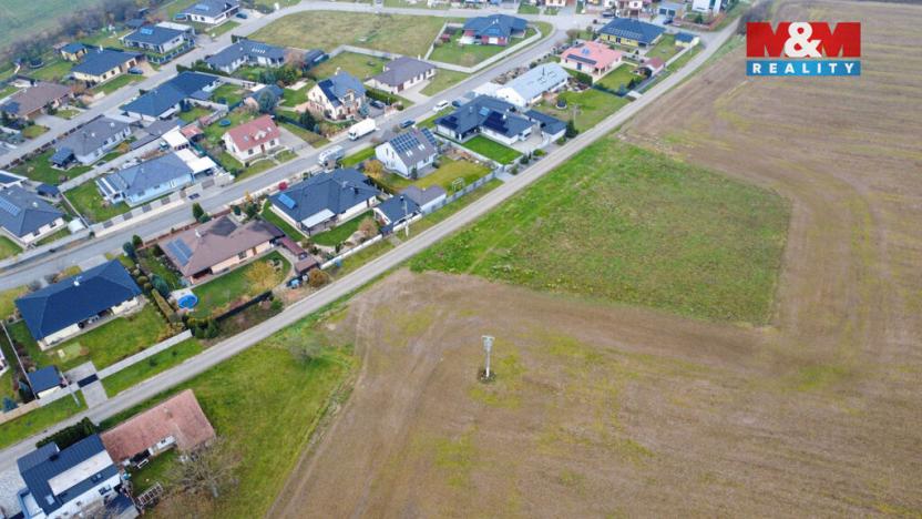 Prodej pozemku pro bydlení, Nivnice, 1831 m2