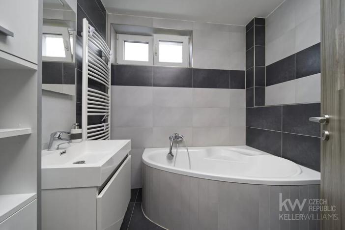 Pronájem bytu 2+kk, Holýšov, Belgická, 46 m2