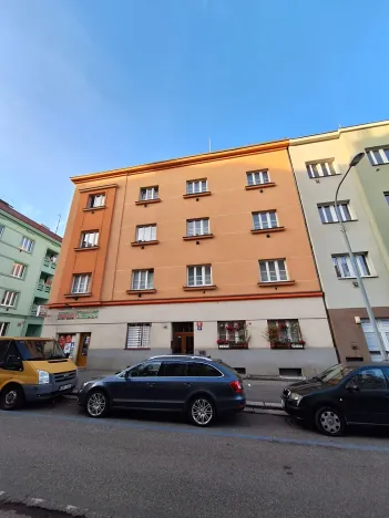Pronájem bytu 2+kk, Praha - Vysočany, Novovysočanská, 45 m2