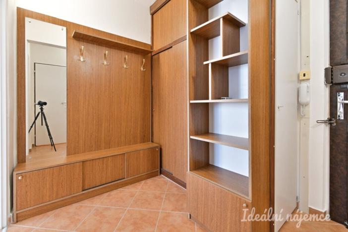 Pronájem bytu 2+kk, Brno, Valtická, 44 m2