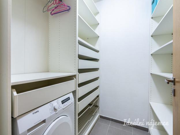 Pronájem bytu 2+kk, Říčany, Na Fialce, 48 m2