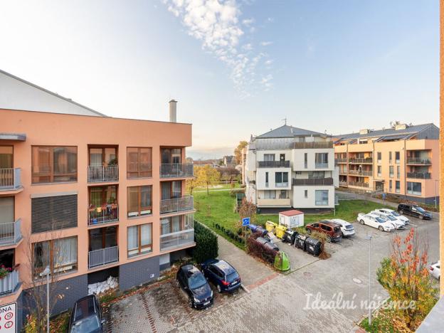 Pronájem bytu 2+kk, Říčany, Na Fialce, 48 m2