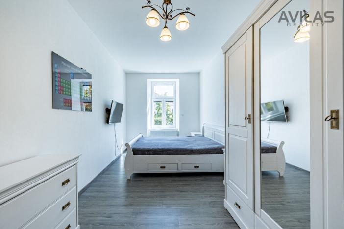 Prodej komerční nemovitosti, Benešov, Masarykovo náměstí, 256 m2