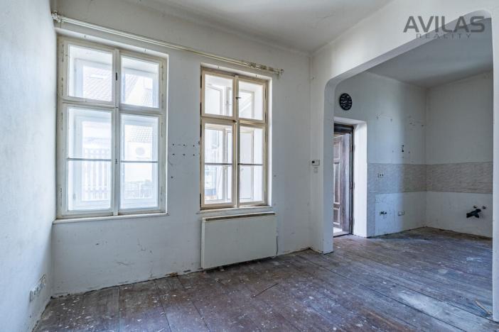 Prodej komerční nemovitosti, Benešov, Masarykovo náměstí, 256 m2