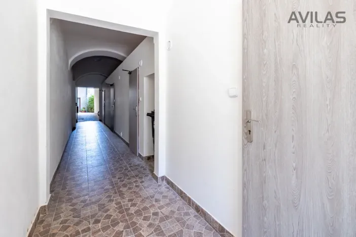 Prodej komerční nemovitosti, Benešov, Masarykovo náměstí, 256 m2