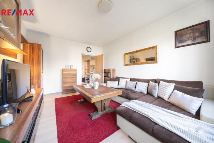 Prodej bytu 2+1, Praha - Kamýk, Zárubova, 54 m2