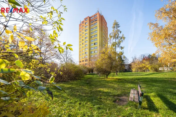 Prodej bytu 2+1, Praha - Kamýk, Zárubova, 54 m2