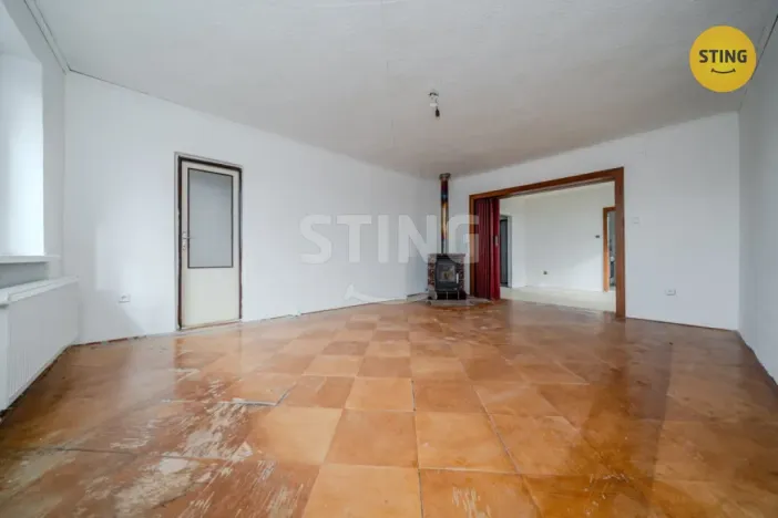 Prodej bytu 4+1, Dolní Lhota, K nádraží, 120 m2
