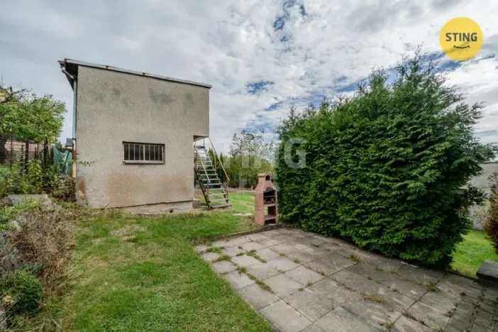 Prodej bytu 2+1, Dolní Lhota, K nádraží, 90 m2