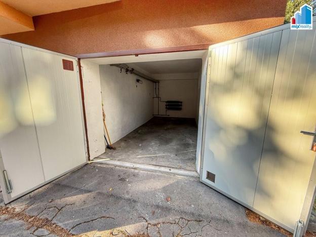 Pronájem garáže, Plzeň, Pod Švabinami, 15 m2