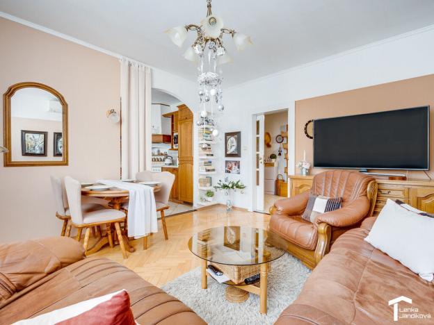 Pronájem bytu 2+1, Pardubice - Zelené Předměstí, Sladkovského, 63 m2