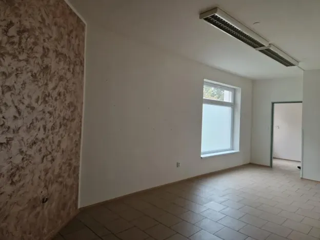 Pronájem obchodního prostoru, Hodonín, Cihlářská čtvrť, 61 m2