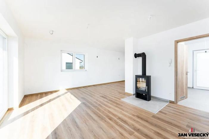 Prodej rodinného domu, Býkev, 87 m2