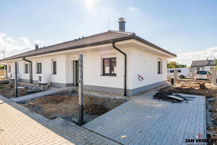 Prodej rodinného domu, Býkev, 87 m2