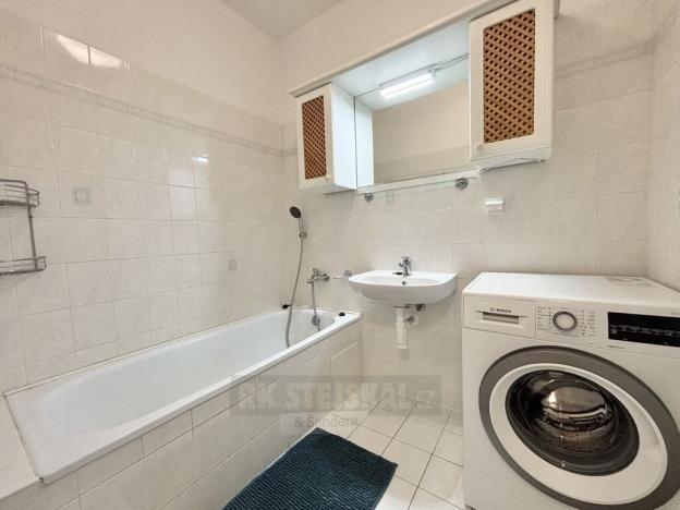 Pronájem bytu 2+1, České Budějovice - České Budějovice 2, Loucká, 58 m2