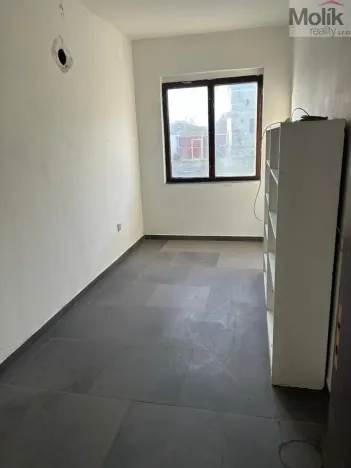Pronájem skladu, Libčeves, U Rybníka, 250 m2