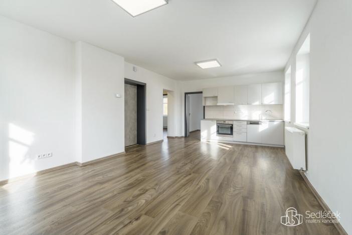 Prodej vícegeneračního domu, Krajková, 250 m2