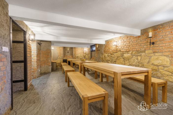 Prodej vícegeneračního domu, Krajková, 250 m2