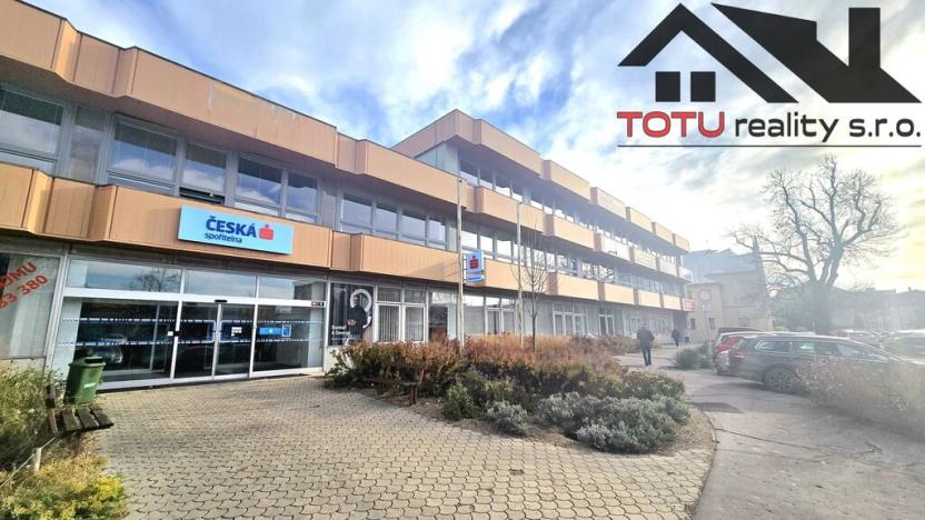 Pronájem skladu, Chrudim, Palackého třída, 22 m2