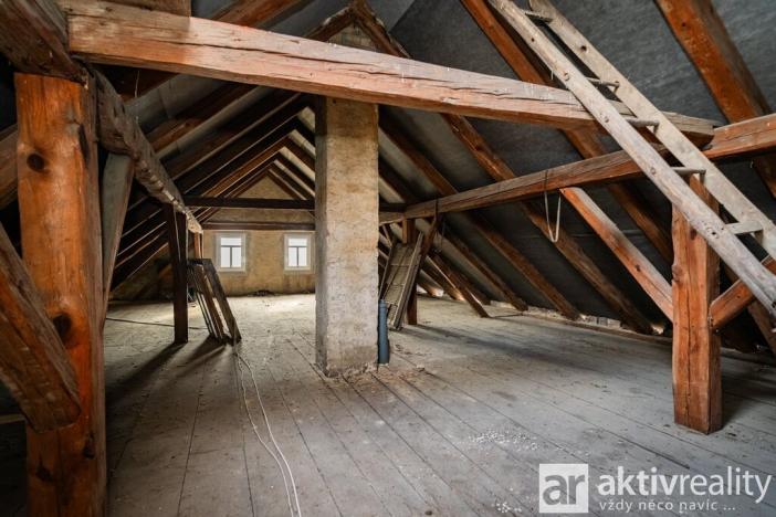 Prodej zemědělské usedlosti, Kokořín - Březinka, 283 m2