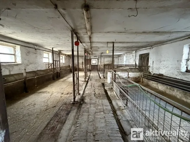 Prodej zemědělské usedlosti, Kokořín - Březinka, 283 m2