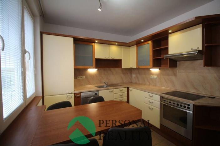 Pronájem bytu 3+1, Žatec, Javorová, 69 m2