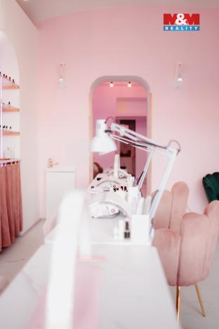 Prodej obchodního prostoru, Náchod, 65 m2