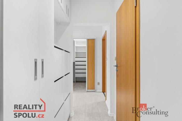 Pronájem bytu 2+1, Praha - Letňany, Vratimovská, 55 m2