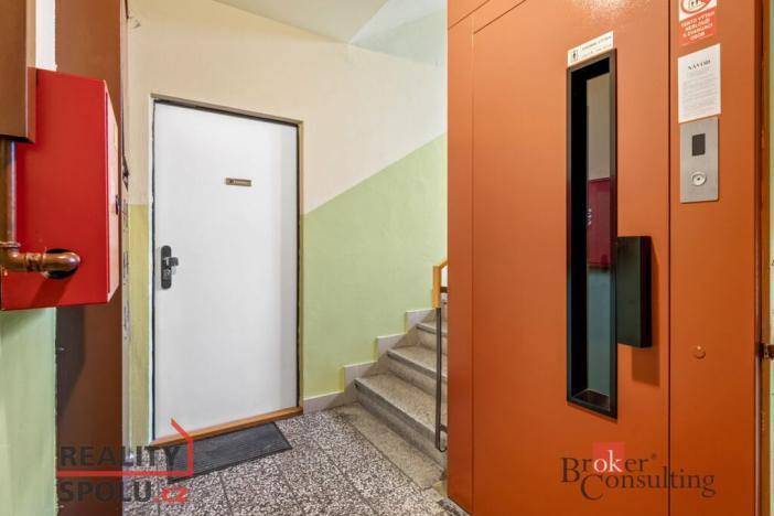 Pronájem bytu 2+1, Praha - Letňany, Vratimovská, 55 m2