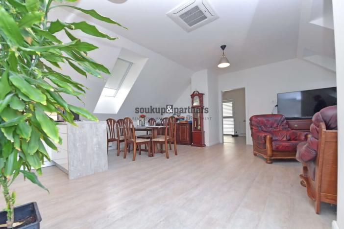 Pronájem bytu 3+kk, Říčany, Na Výšině, 101 m2