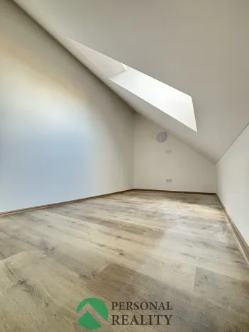 Pronájem bytu 1+kk, Nový Bydžov, U Památníku, 35 m2