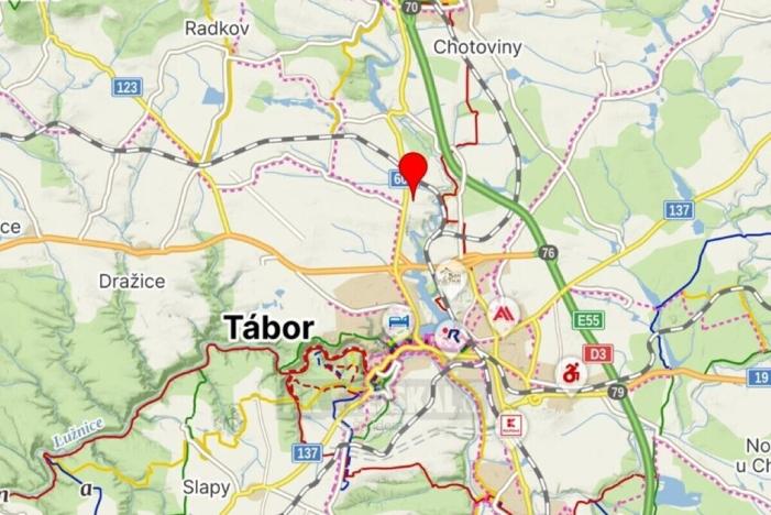 Prodej komerčního pozemku, Tábor - Náchod, Benešovská, 2059 m2