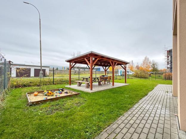 Pronájem bytu 2+kk, Janovice nad Úhlavou, Rozvojová zóna, 46 m2