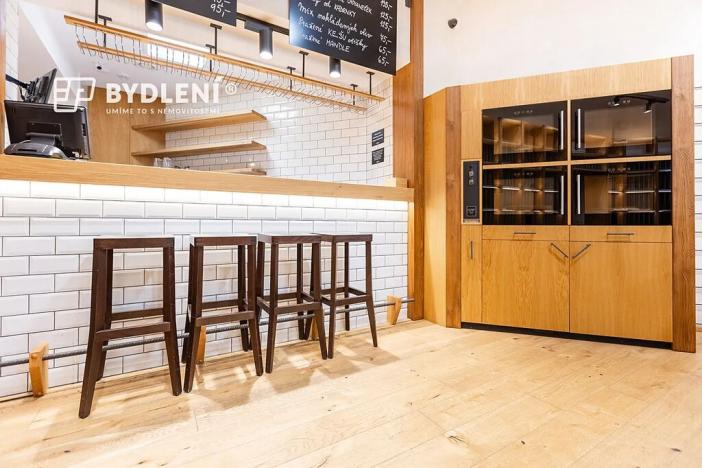 Prodej restaurace, Teplice, U radnice, 340 m2