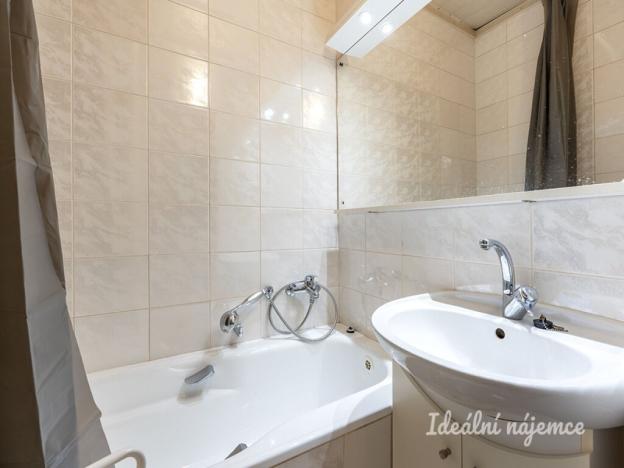 Pronájem bytu 2+1, Praha - Michle, Jihlavská, 53 m2