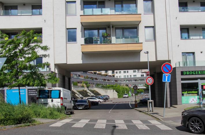 Pronájem skladu, Praha - Hlubočepy, Geologická