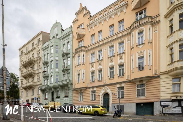 Prodej bytu 6+kk a větší, Praha - Vinohrady, Vozová, 260 m2
