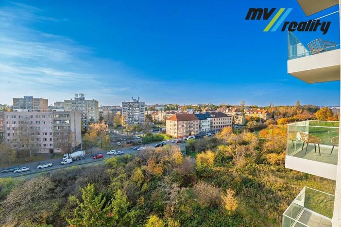 Prodej bytu 1+kk, Praha - Hrdlořezy, V třešňovce, 35 m2