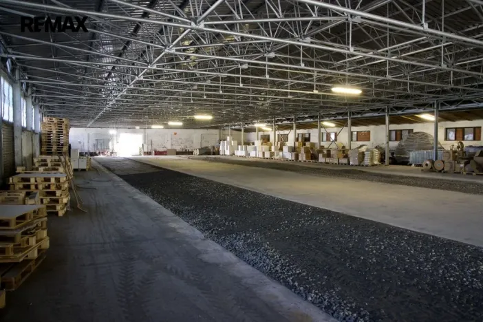 Prodej skladu, Vojkov - Voračice, 2800 m2