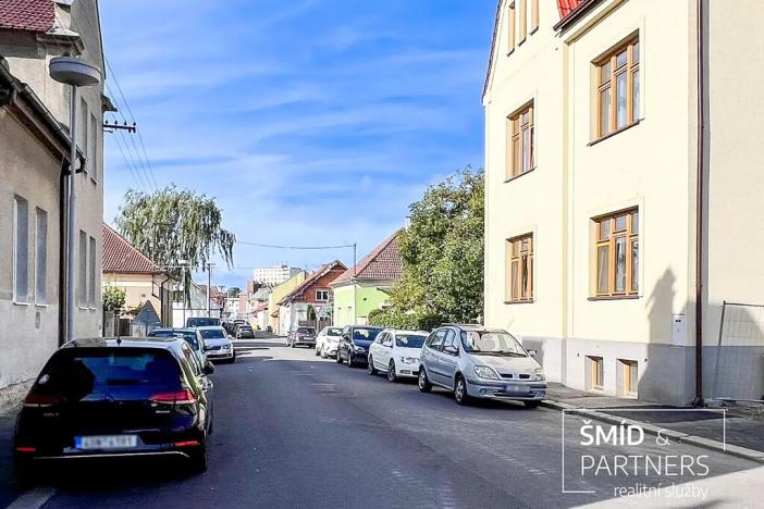 Prodej bytu 2+kk, Kolín, Raisova, 82 m2