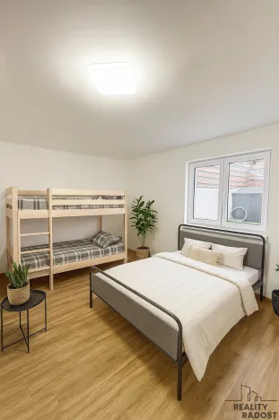 Prodej rodinného domu, Zaječí, Zahradní, 240 m2