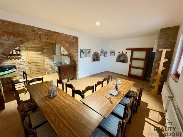 Prodej rodinného domu, Zaječí, Zahradní, 240 m2