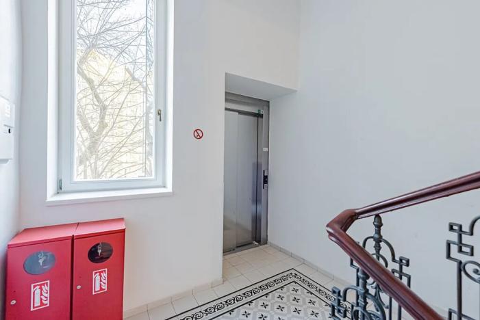 Pronájem bytu 2+kk, Praha - Nusle, Mojmírova, 54 m2