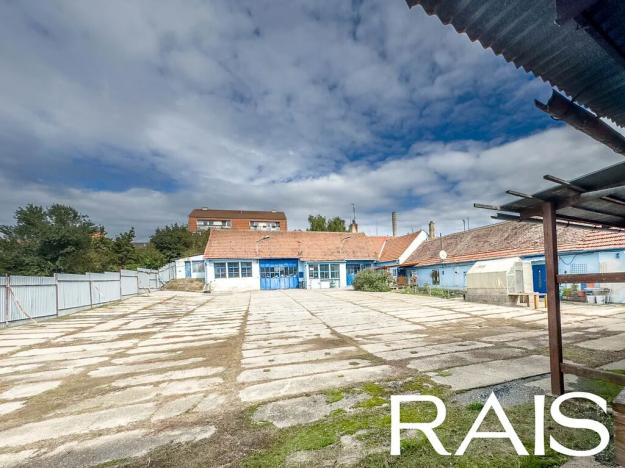 Prodej komerční nemovitosti, Želešice, 1. máje, 696 m2