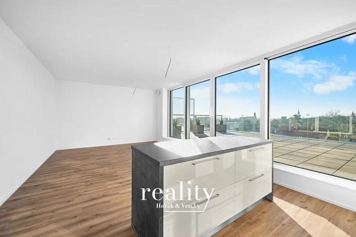 Pronájem bytu 3+kk, Znojmo, Jarošova, 84 m2